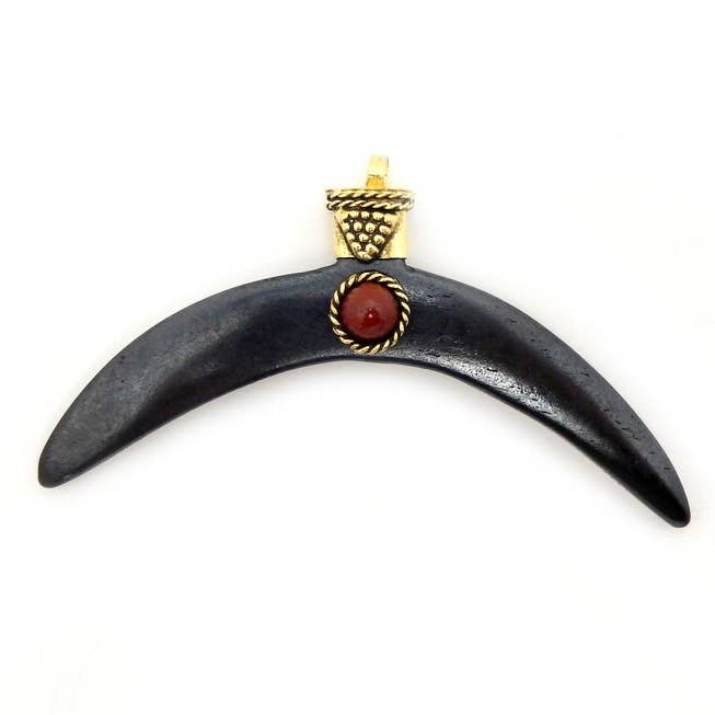 Jewelers Paradise - Wholesale Individual Charm/Pendant - Black Crescent Double Horn Pendant with Gemstone Accent Gold2