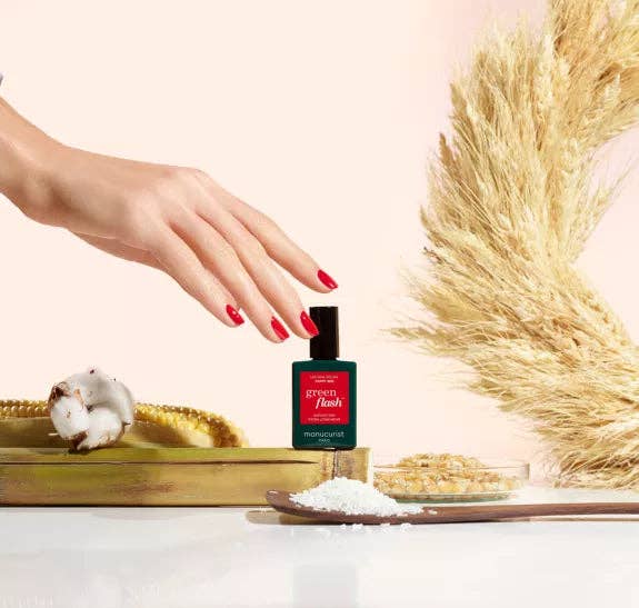 Manucurist - Wholesale Nail Polish Set - Opening package Semi-permanent nail polish - Lockers3