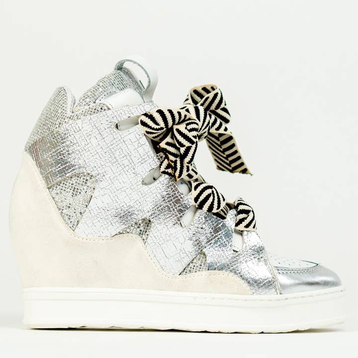 Courageous Metallic Silver for wholesale on Faire2