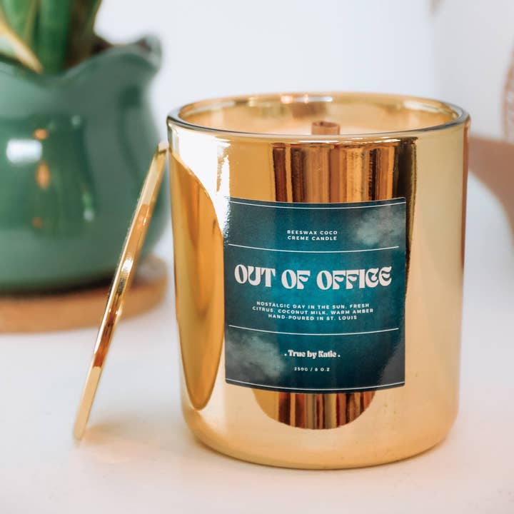 True by Katie - Wholesale Jar/Filled Candle - Out of Office Non-toxic 8oz refillable candle wood wick