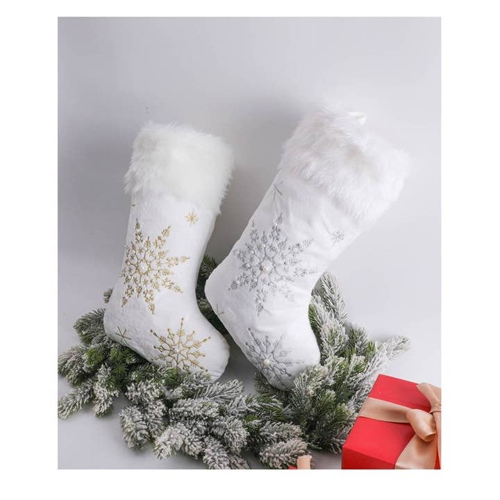 Plush Looks - Wholesale Holiday Stocking - Creative Plush Snowflake Sock Gift Bag Christmas Decoration5