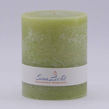 Rustikt grönt pelarljus | Ø 9,4 cm, höjd 10,5 cm för wholesale av SinnLicht