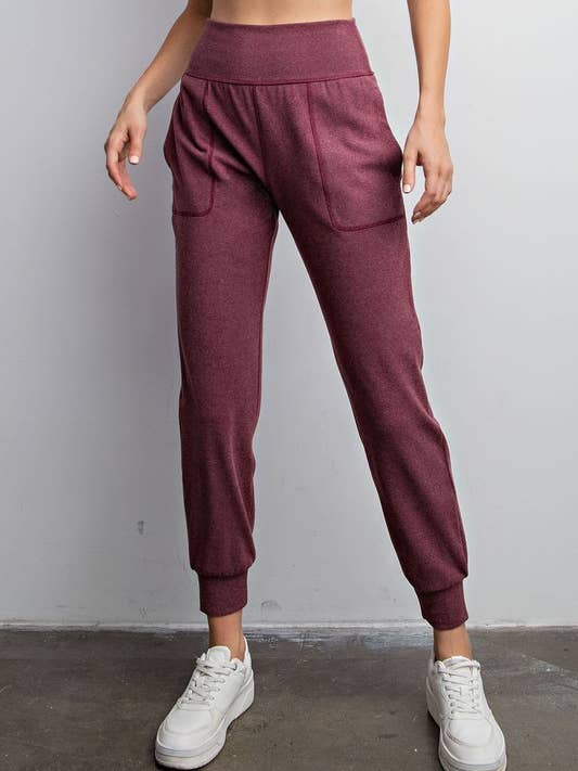 P6262PL37 Pantalon de jogging à brosses côtelées de grande taille pour la vente par Sunday Morning