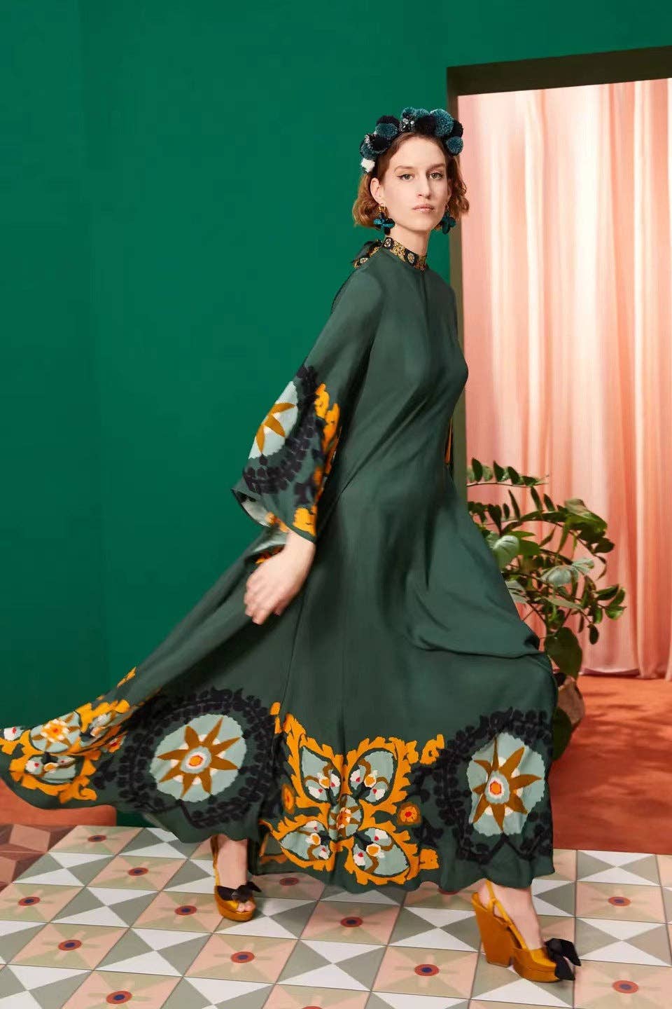 Your Beautiful Boutique - Vendita all'ingrosso Vestito - Donna - Commercio all'ingrosso Estate Moda Donna Abito Casual con Scollo a V14