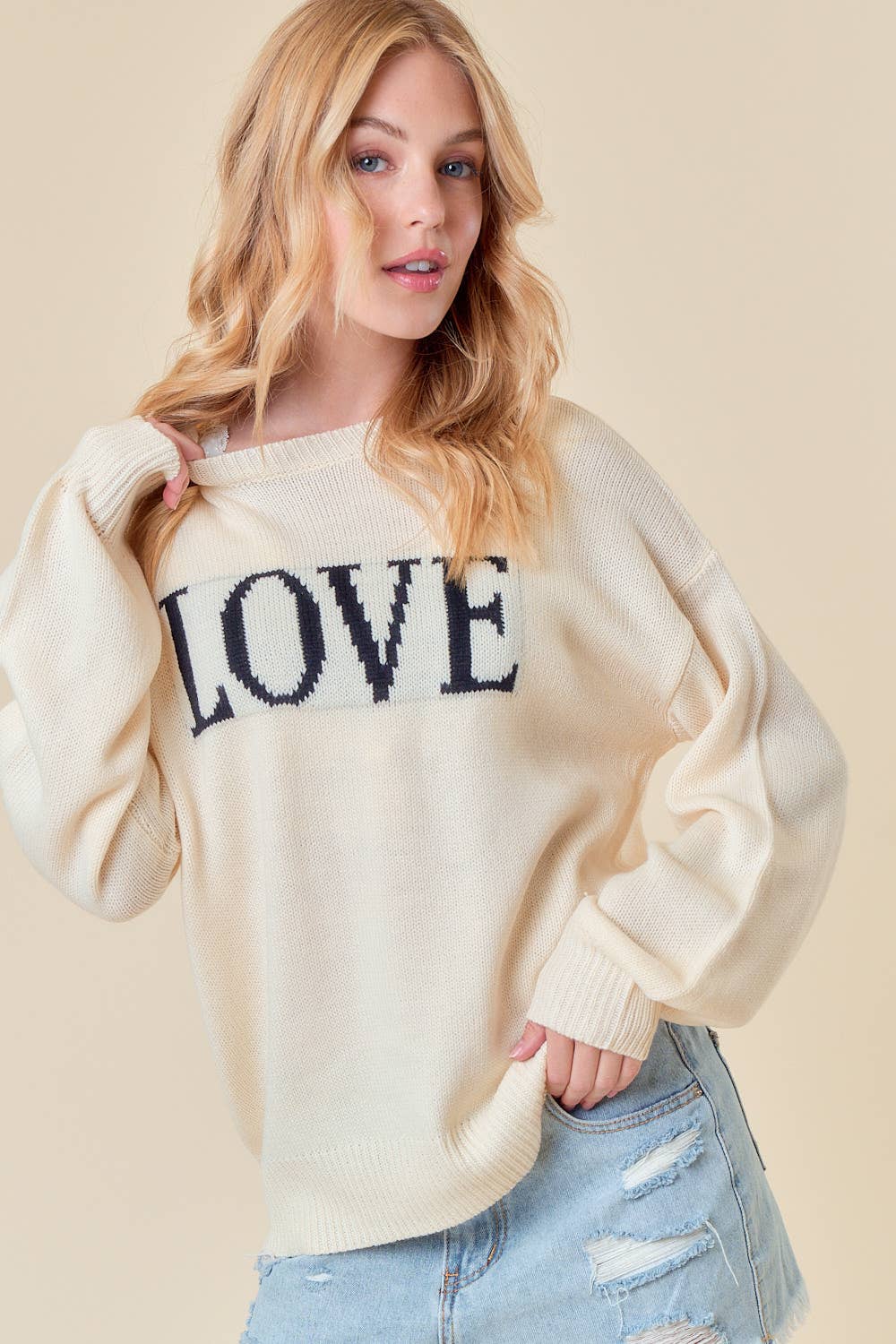 Doe and Rae - Wholesale Pullover-trui - Dames - Sweatshirt met lange mouwen van LOVE Embroidery - 44234T6