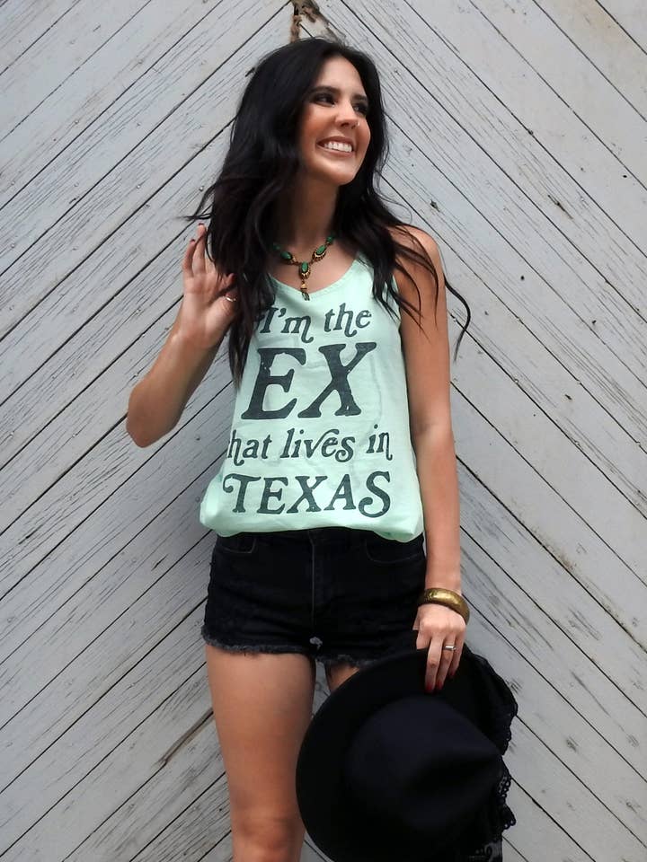 Ex's in Texas | Débardeur menthe pour la vente par Cult of Personalitees