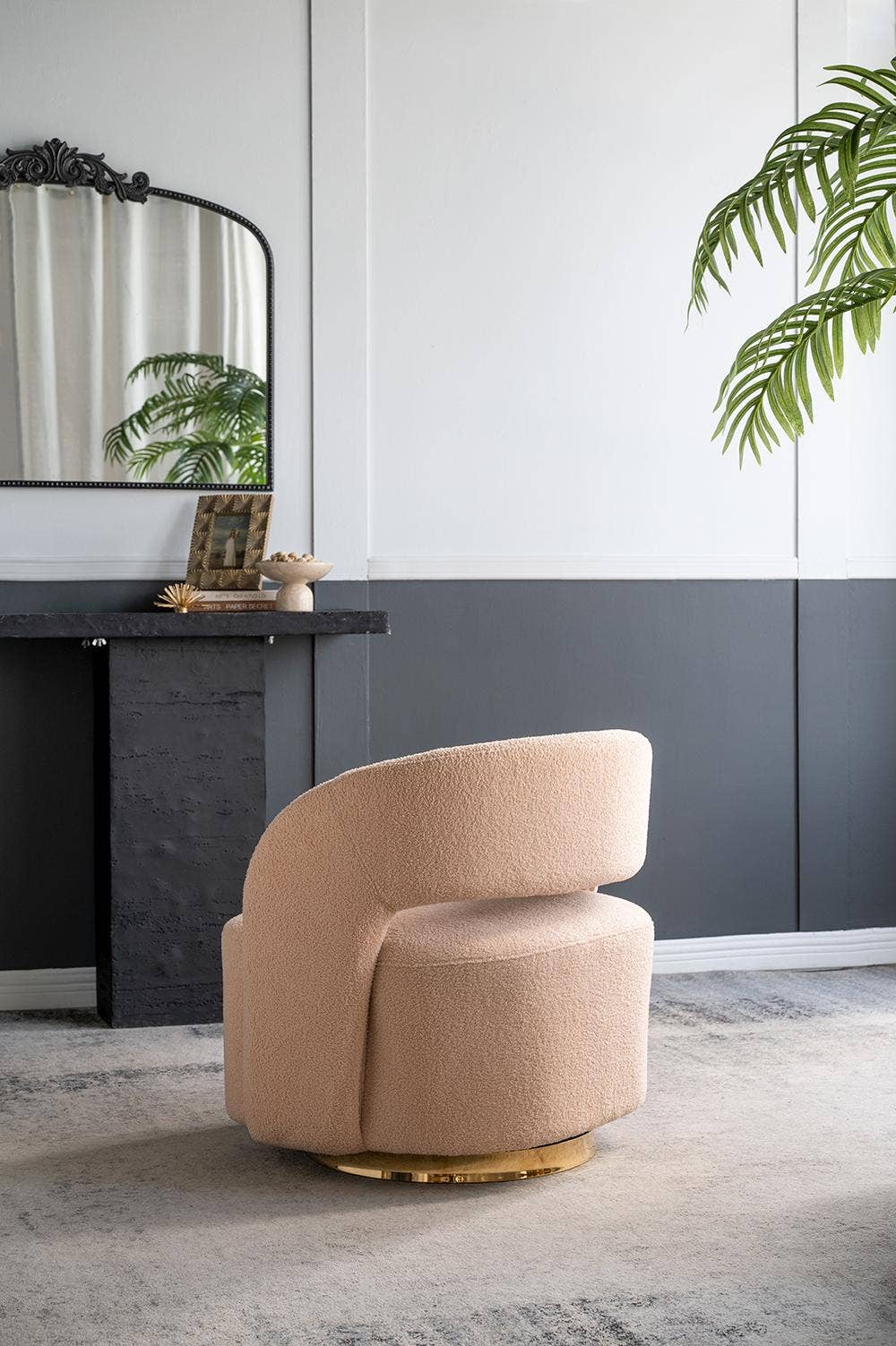 A&B Home Group Inc. - Vente Chaises - Fauteuil tonneau pivotant orange avec dossier surélevé 26,5x29,5x29,5"5