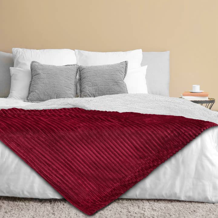 Pavilia - Wholesale Throw Blanket - Ribbed Sherpa Throw Blanket87