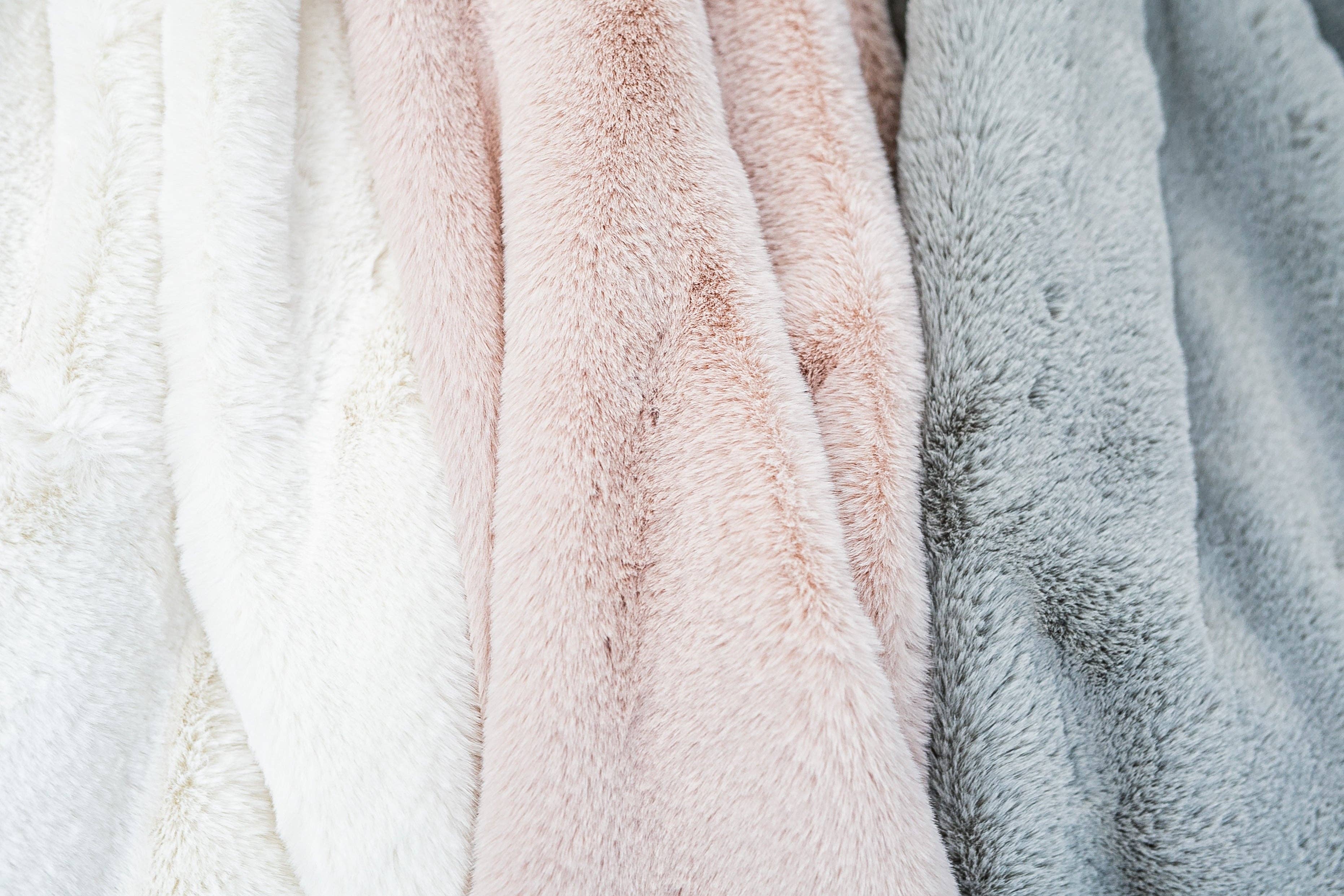 Narniar - Wholesale Throw Blanket - Luxury Avalanche Fur Throw12