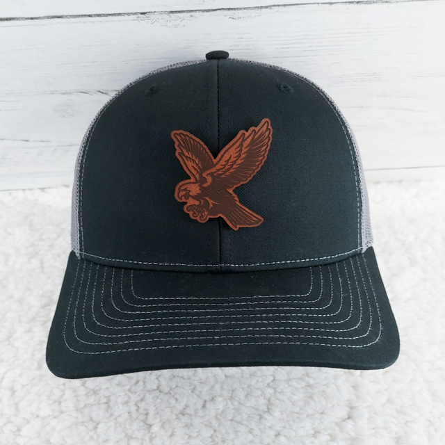 Trendy Tee Co. - Vendita all'ingrosso Cappellino  da camionista - Unisex - Cappello da camionista Team Mascot Richardson nero e grigio16