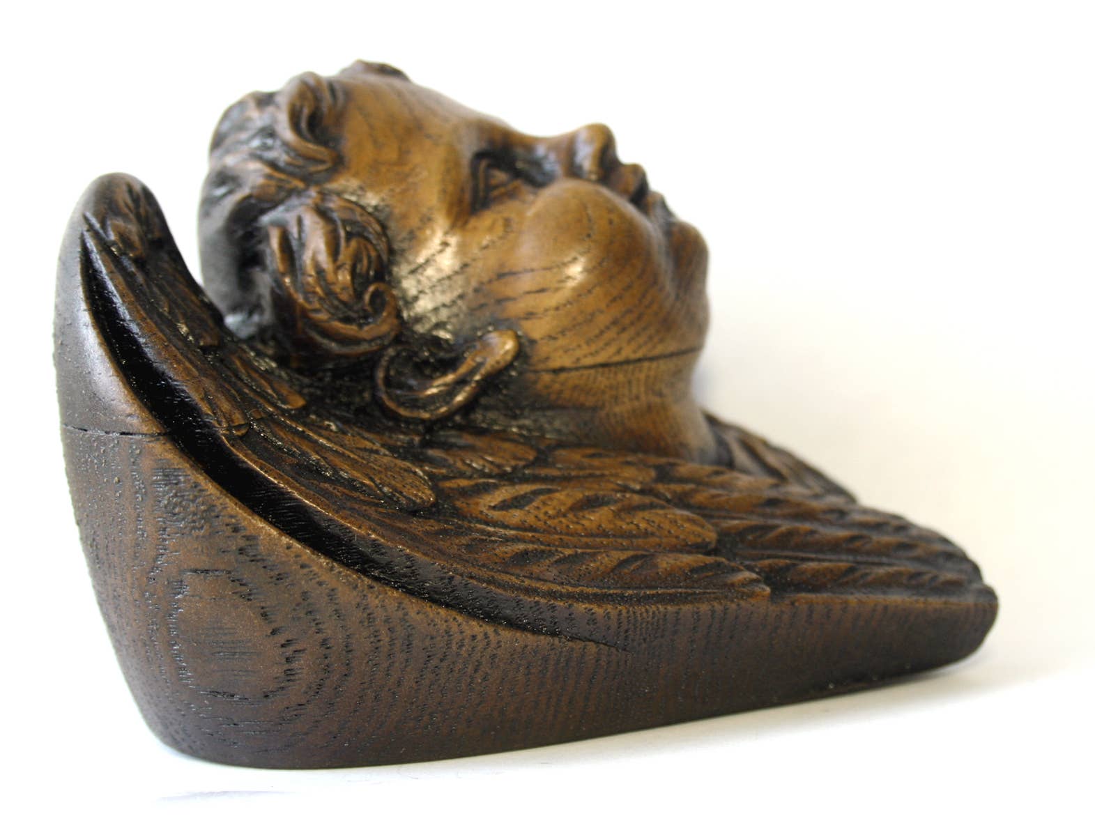 Oakapple Designs Ltd - Wholesale Decorative Figurine - Cherub's Head with Wings - Reproduction Victorian Carving6