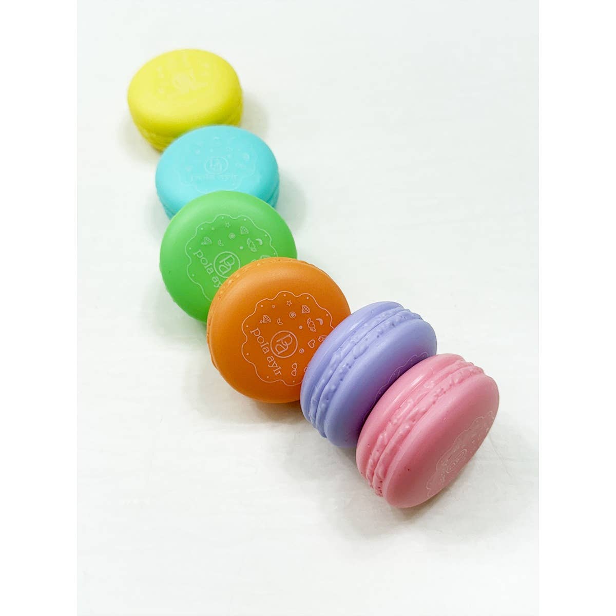 MÉLANGER LA COULEUR Baume à lèvres Macaron en vente sur Faire3