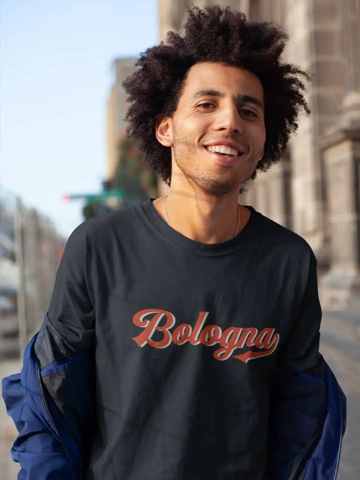 ULTRABASIC - Camiseta Gráfica Masculina Bolonha Impressa Letters Navy por atacado de ULTRABASIC