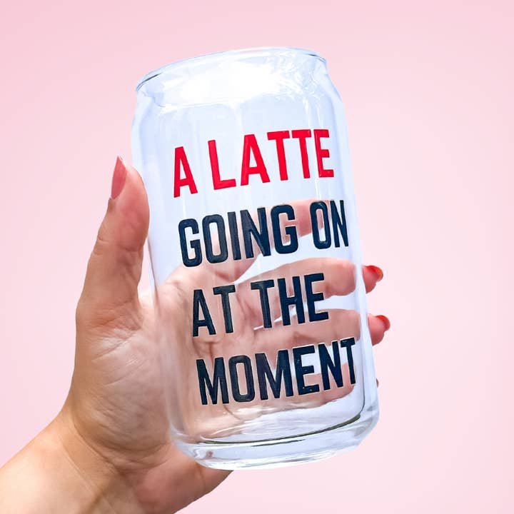 A Latte Going On | Lattina da birra Libbey Glass Bicchiere da caffè freddo per la vendita all'ingrosso da parte di Oak Shore Collective LLC