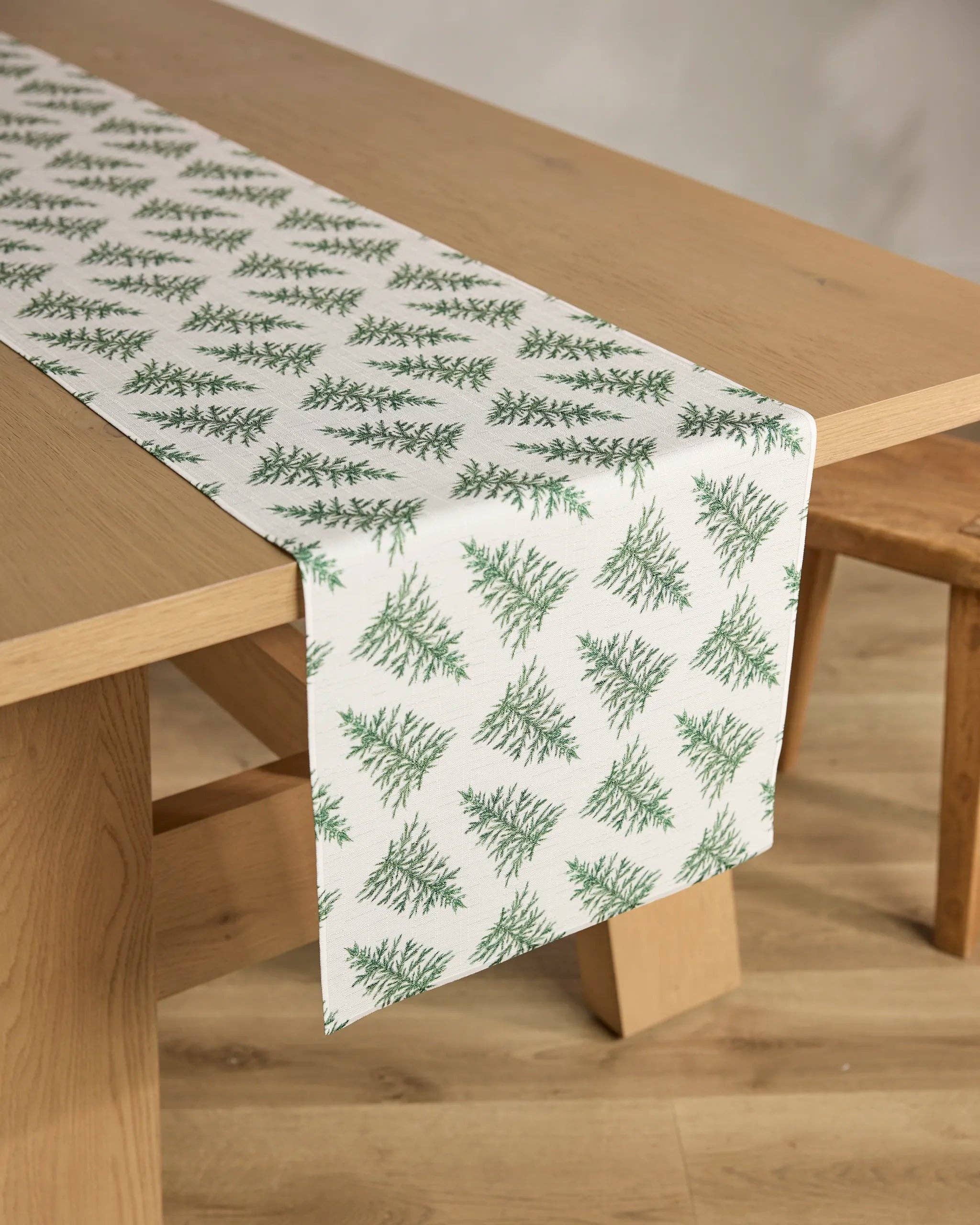 Geometry - Wholesale Table Runner - Cedar Table Runner2