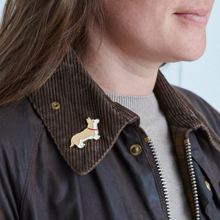 Sweet William Designs - Wholesale Lapel pin/button - Dog Pin - Corgi3