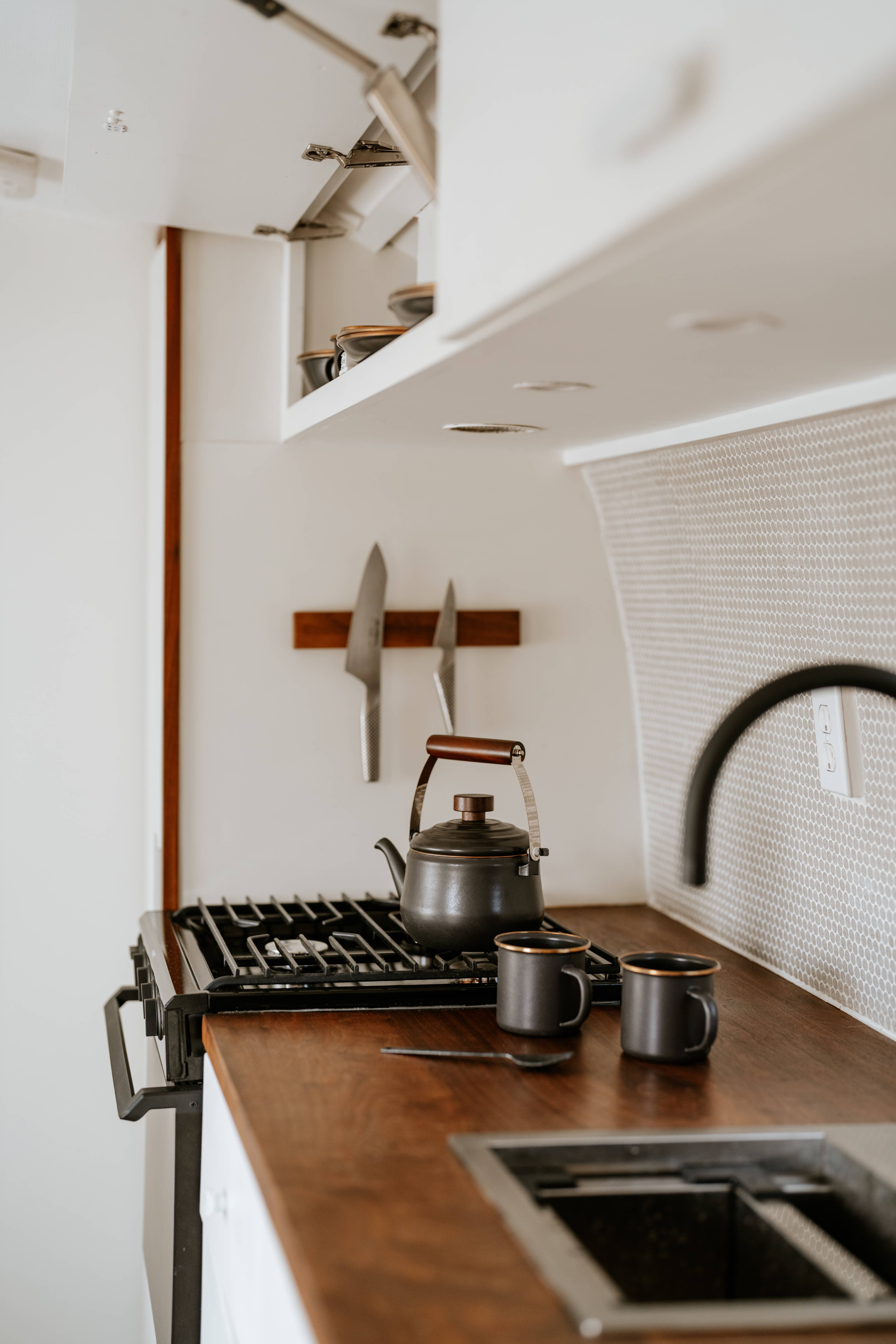 Barebones - Wholesale Tea Pot - Enamel Teapot15