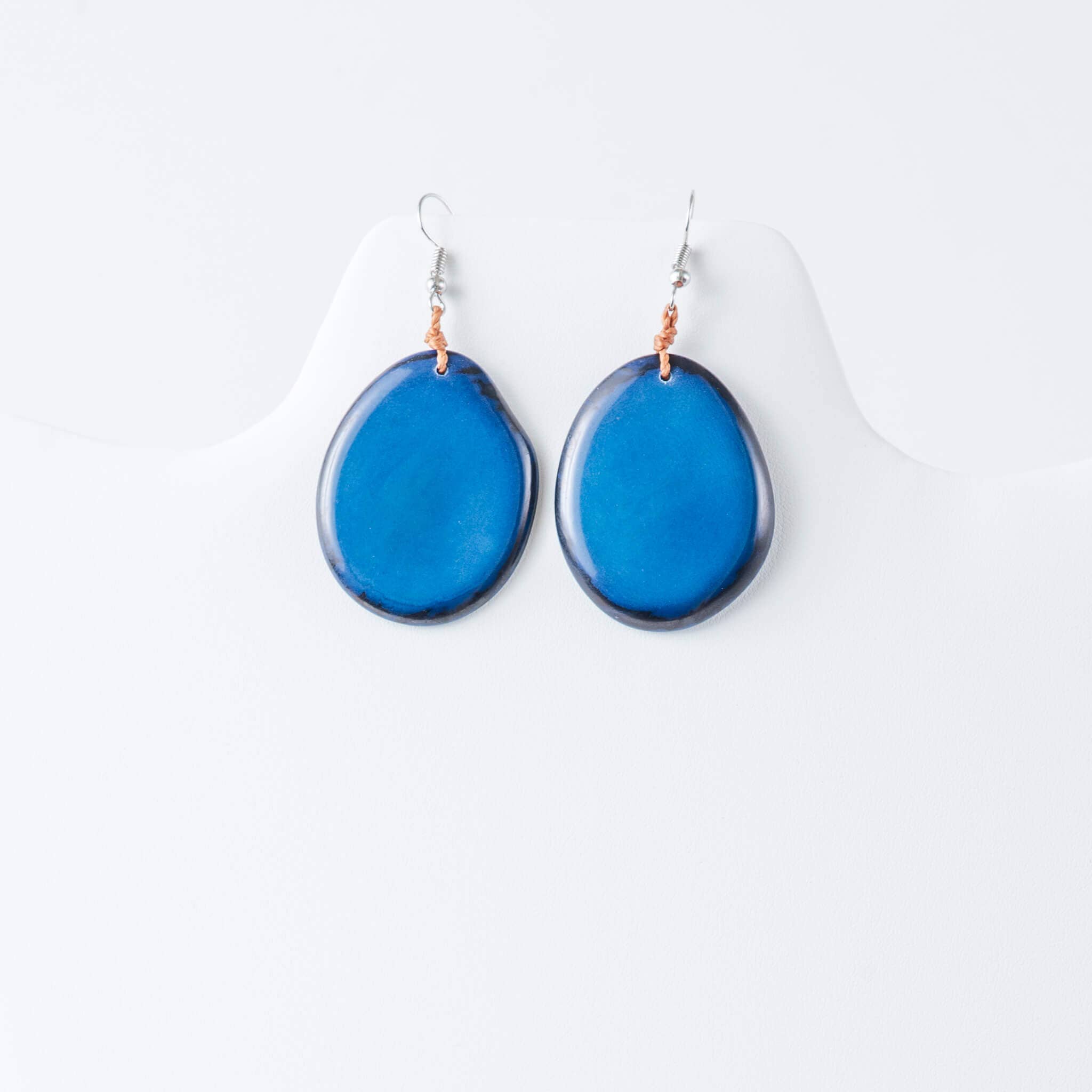 TaguArtsy - Wholesale Hangende/ronde oorbellen - Tagua Slice milieuvriendelijke oorbellen6