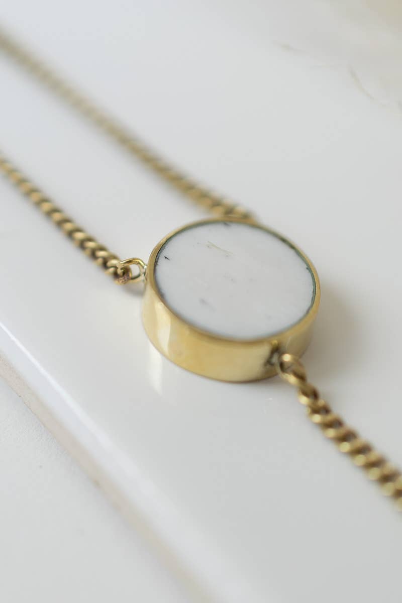 Fair + Simple – Großhandel Y- & Lasso-Halsketten – VERKAUF - Ruhige Lariat-Halskette2