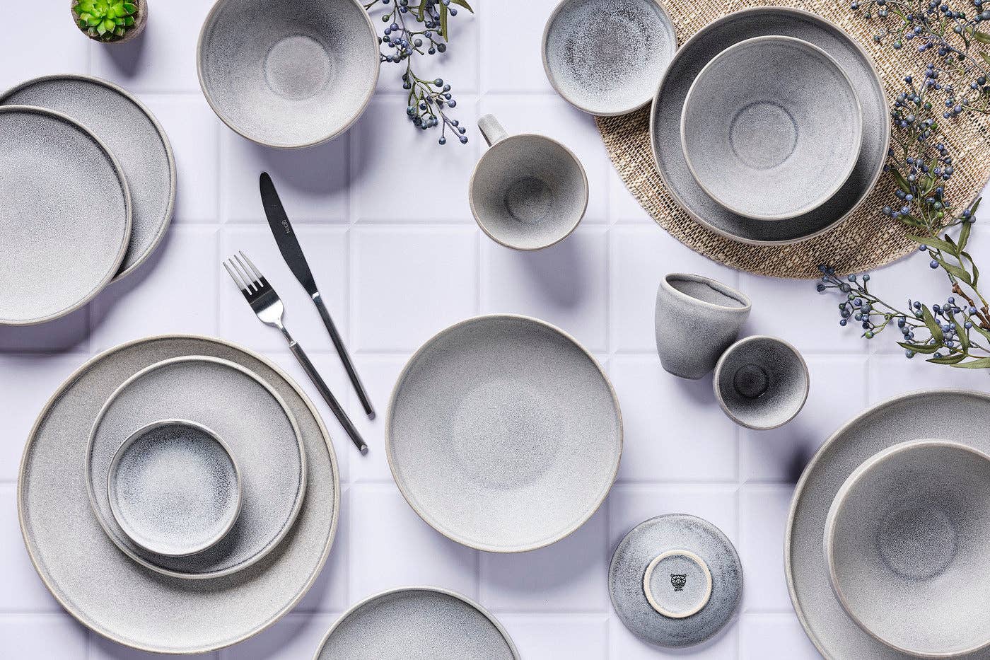 Björn - Vente Service à vaisselle - Service Les Essentiels STONE - 18 pièces - Gris lune3