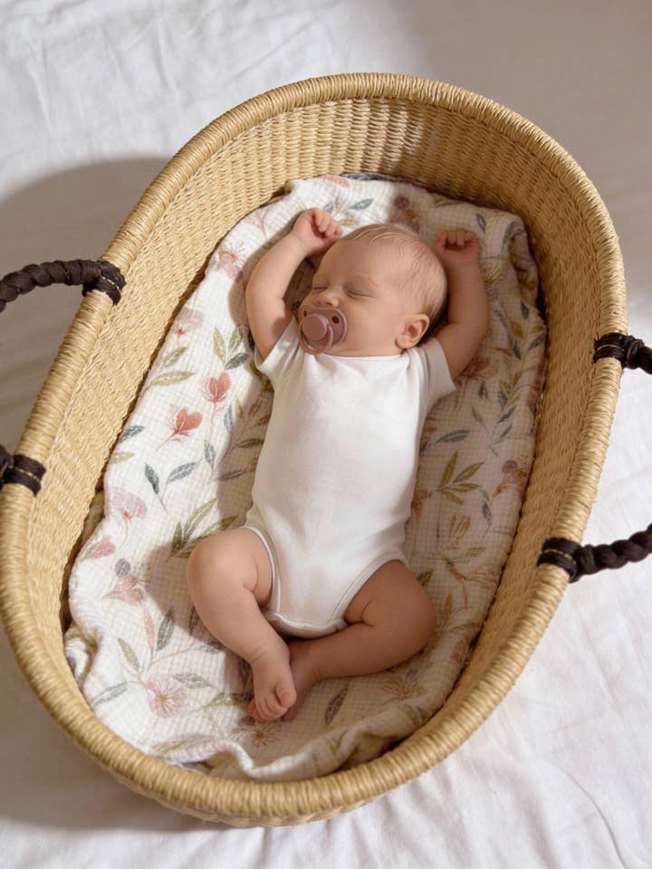 Floral Muslin Baby Blanket – 4 Layer Waffle Cotton for wholesale by Ada Baby