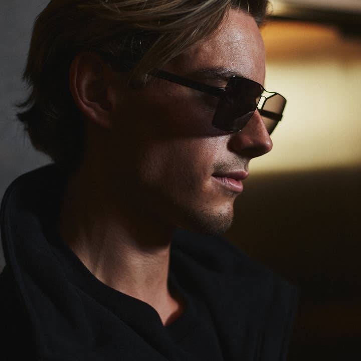 Philip Blank - Wholesale Sunglasses - Unisex - Titanium sunglasses – gunmetal5