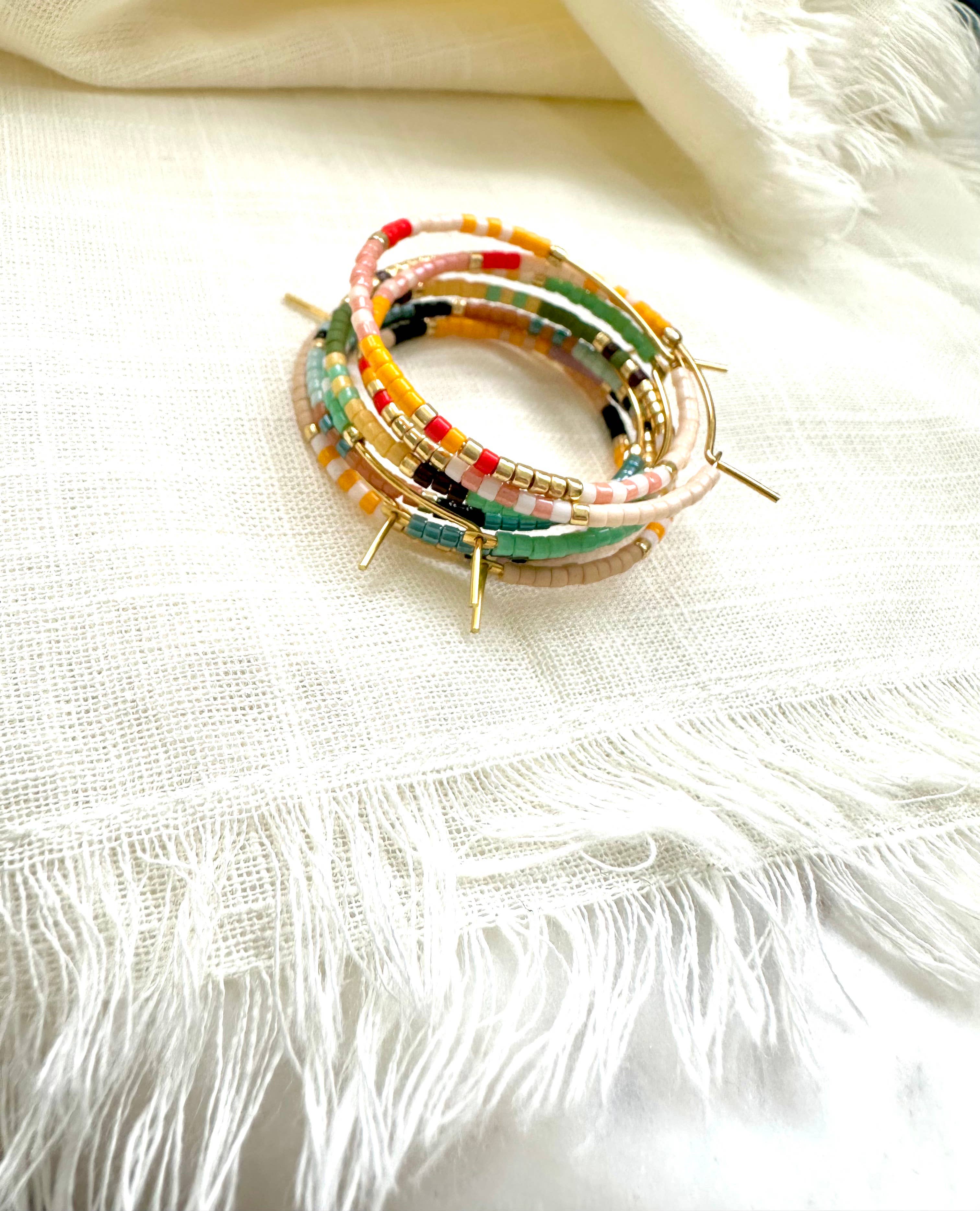 Ocean Breakup – wholesale Hoop earrings – Bright Beaded Gold Hoops Earrings8