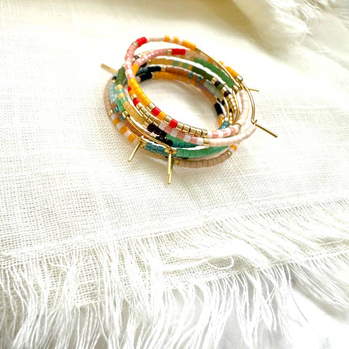 Ocean Breakup – wholesale Hoop earrings – Bright Beaded Gold Hoops Earrings8