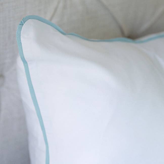 The Signature Zipper Duvet Cover - The Peek Edge - Spa for wholesale by Pippen House