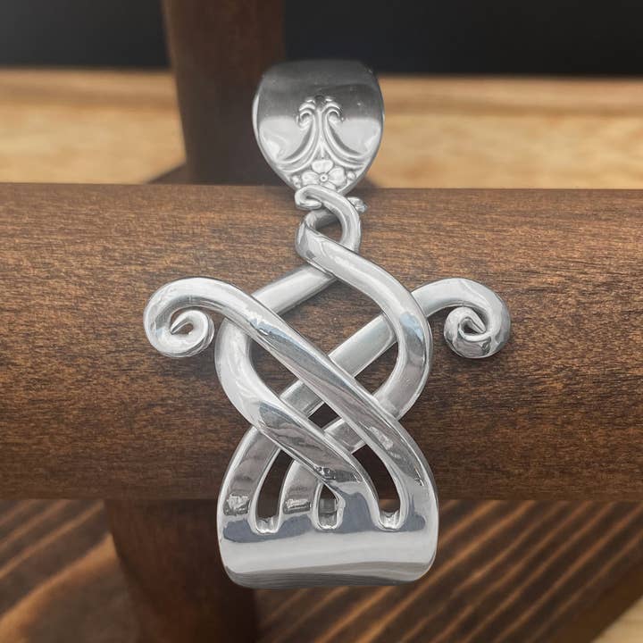 'Prelude' Premium Fork Bracelet for wholesale by Marchello Art