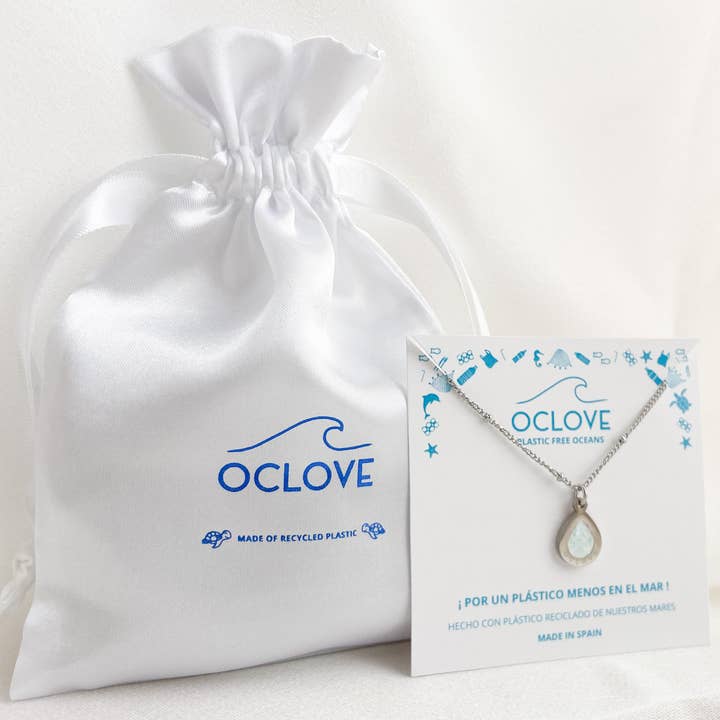 OCLOVE - Vente Colliers à pendentif - Pendentif Gota - fabriqué avec du plastique recyclé provenant de la mer