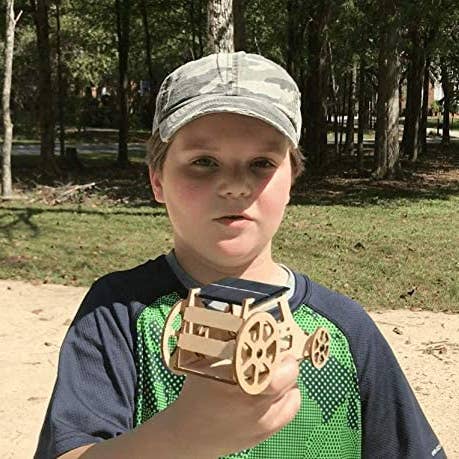 SmartsToy - Wholesale Toy Car/Truck - Kids - Wooden Solar Model Cars to Build for Kids 9-12, Educational