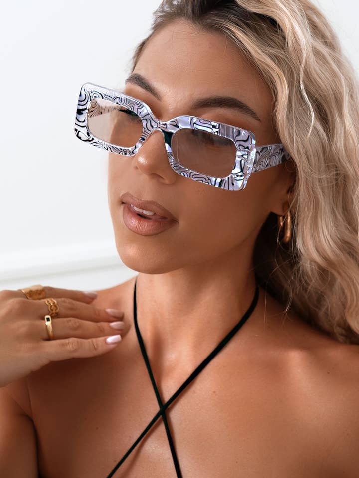 ANNAKEY ÉCLIPSE ZEBRA LUNETTES DE SOLEIL pour la vente par AnnaKey