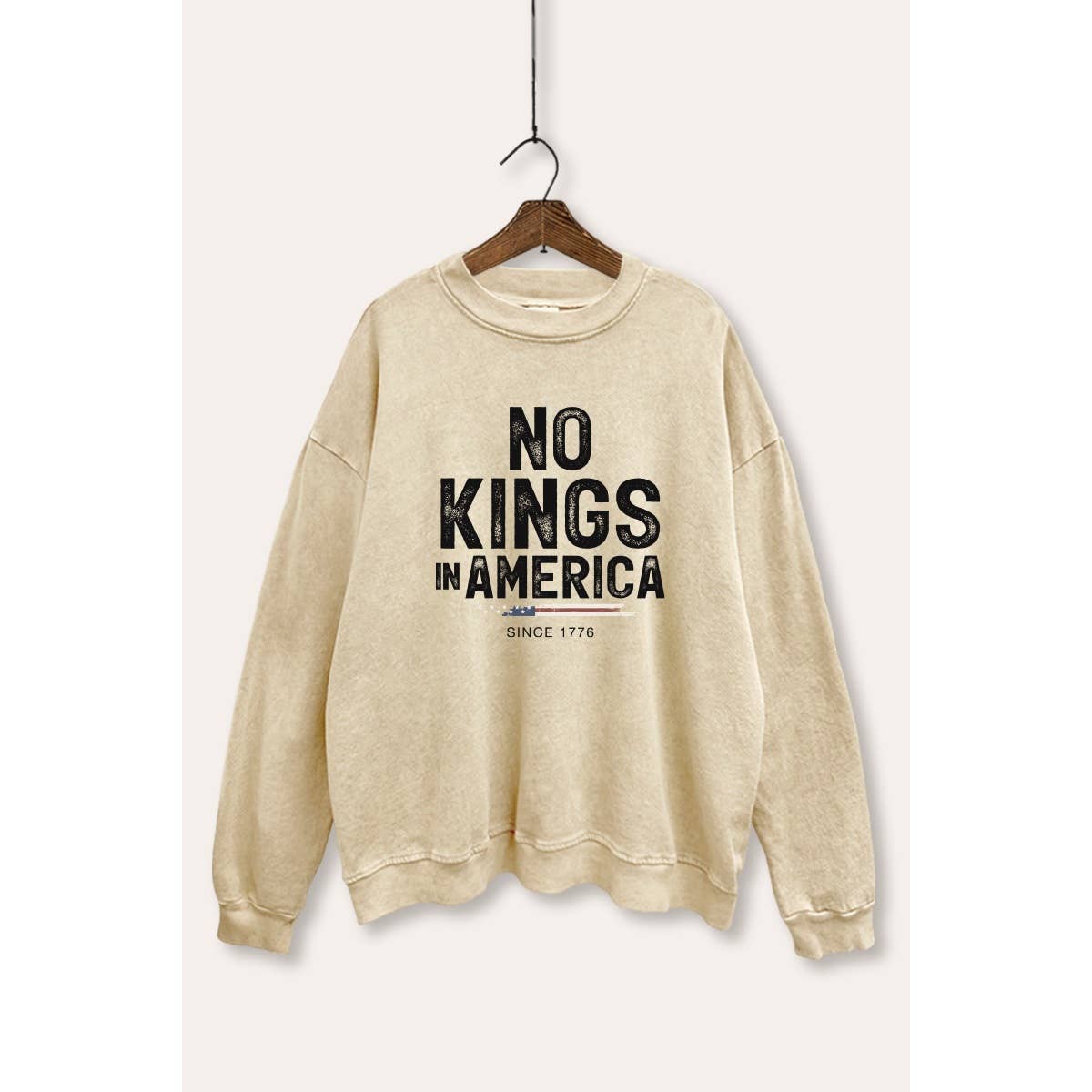 VINTAGE POINT USA - Wholesale Graphic Sweatshirt - Women's - NO KINGS IN AMERICA MINERAL WASH GRAPHIC SWEATSHIRT11