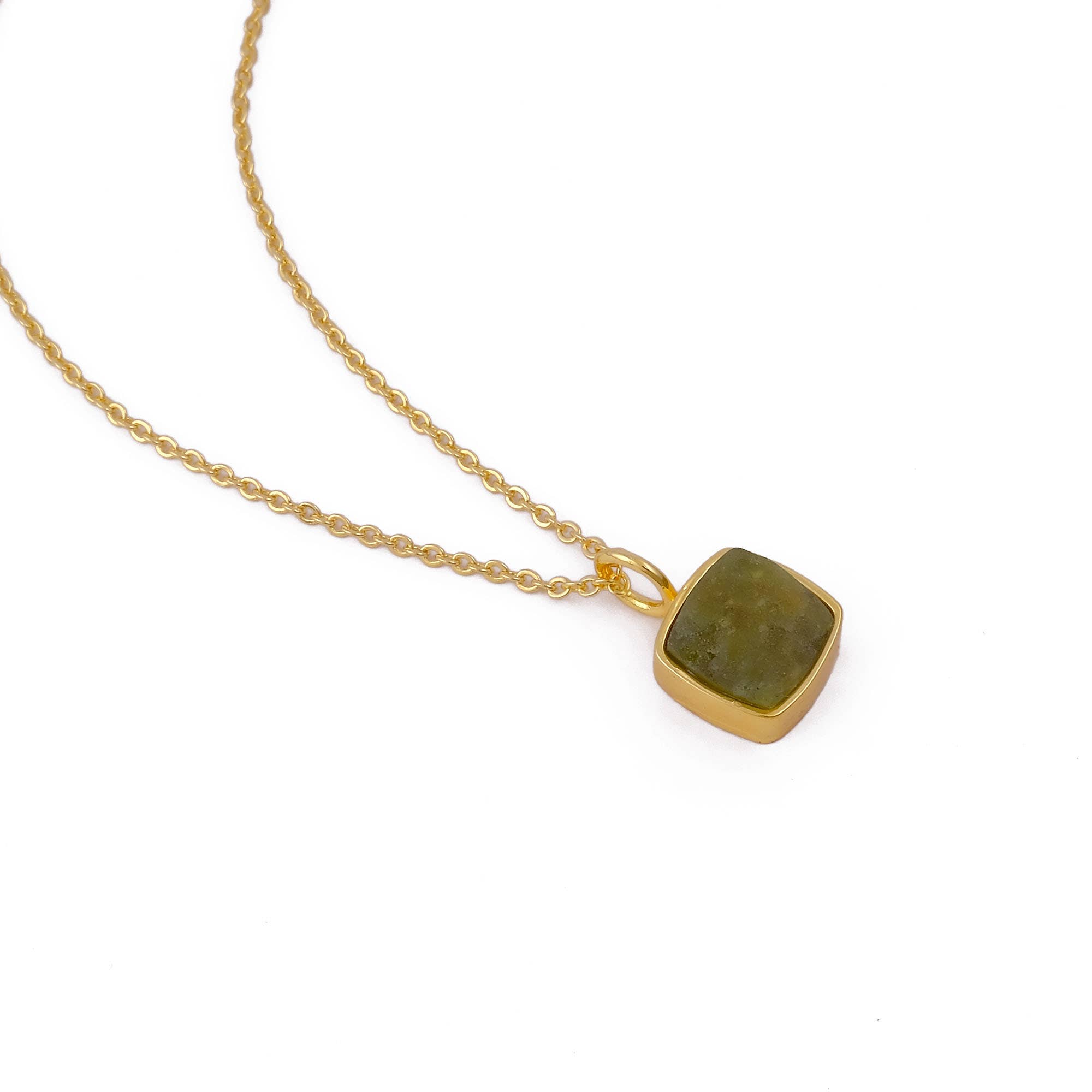 El Joyero – wholesale Pendant/charm necklace – Raw Peridot Necklace August Birthstone Gold-Plated Pendant0