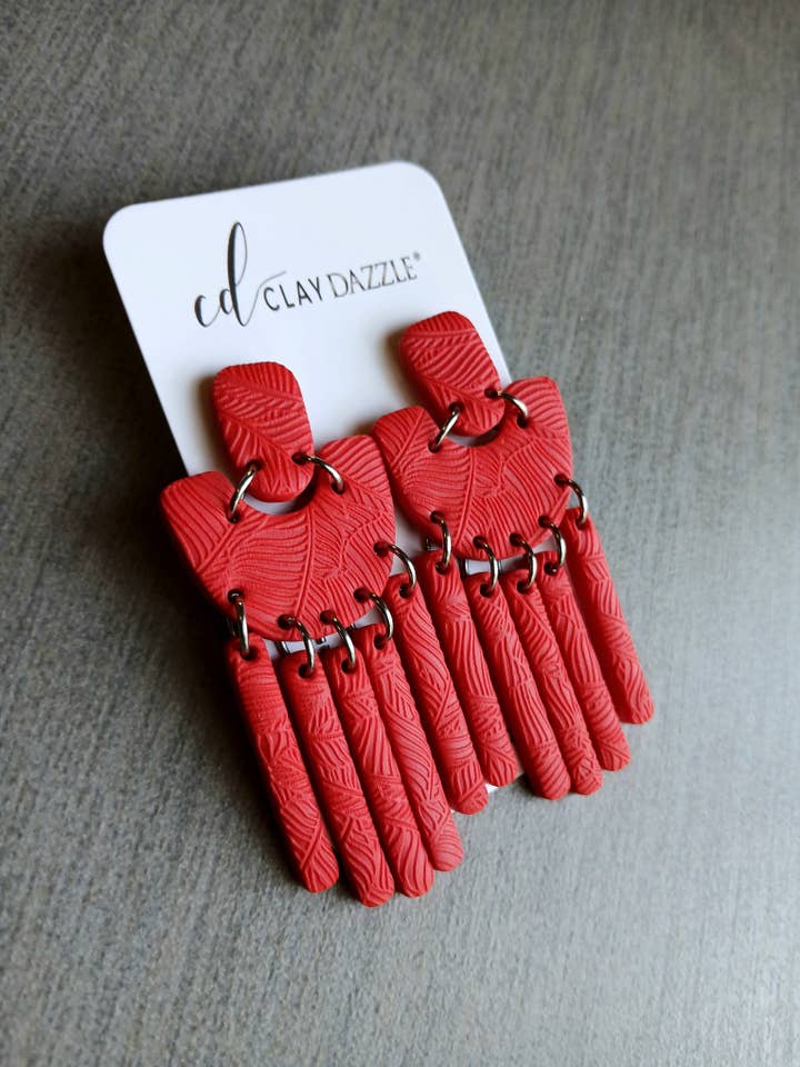 SHAINA Dangles för wholesale av Clay Dazzle®