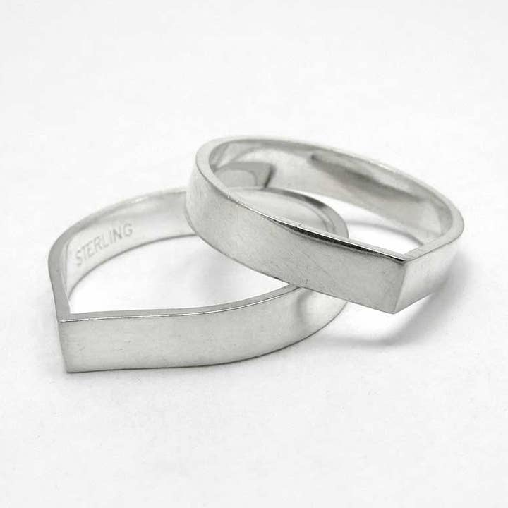 Anello impilabile Teardrop per la vendita all'ingrosso da parte di The ExCB