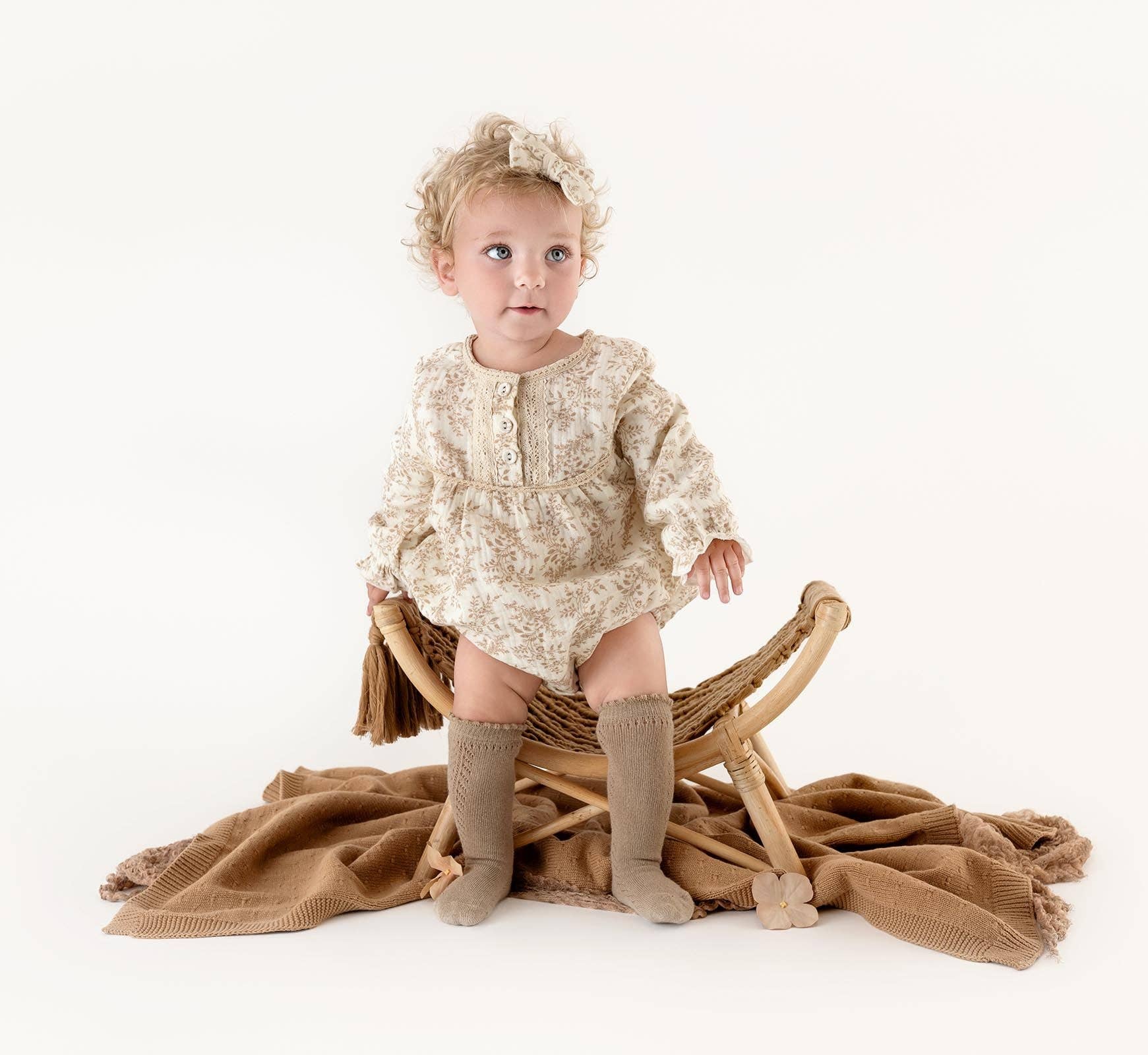 OLIVE & CRADLE – wholesale Klädesset - Baby – Elodie långärmad romper-set10