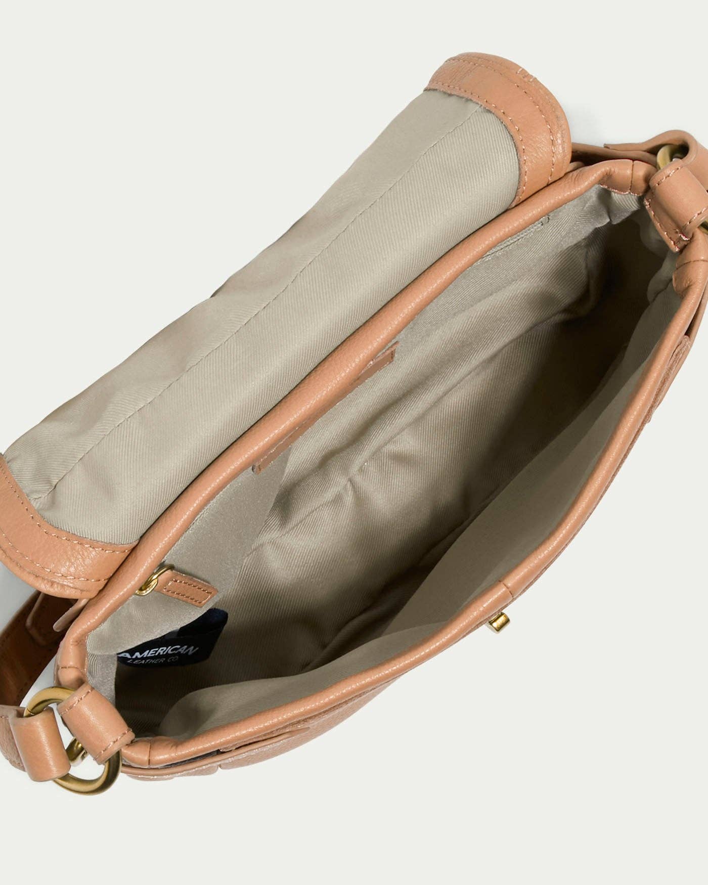 American Leather Co - Wholesale Crossbody Bag - Women's - Carter Crossbody3