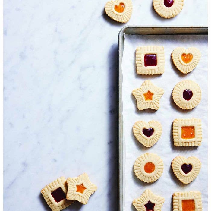 HIC - Harold Import Co. - Wholesale Kitchen Tool/Gadget - King Arthur Thumbprint Cookie Cutters 4-Piece Set15