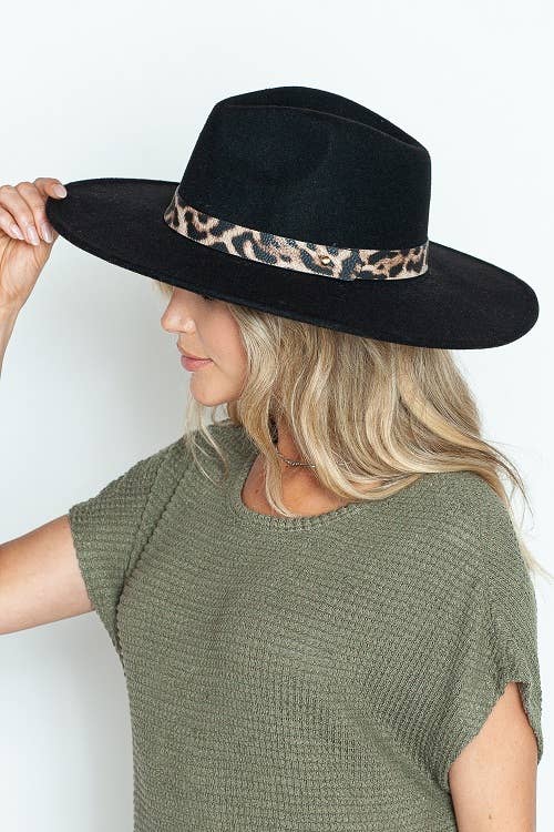 Justin & Taylor - Wholesale Fedora - Women's - Olivia's Here | Solid Black Felt Fedora with Leopard Trim4
