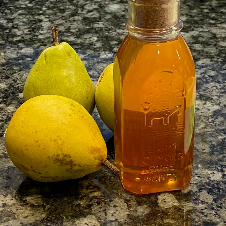 Windy Corner Apiaries - Wholesale Honey - 1/2 lb Wildflower Honey in Historic Glass Muth Bottle w/Cork