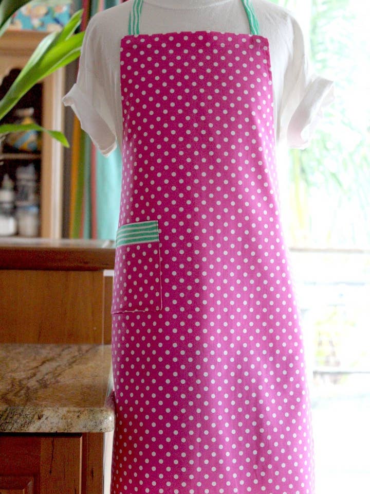 Tablier enfant Flora pour la vente par The Blue Peony