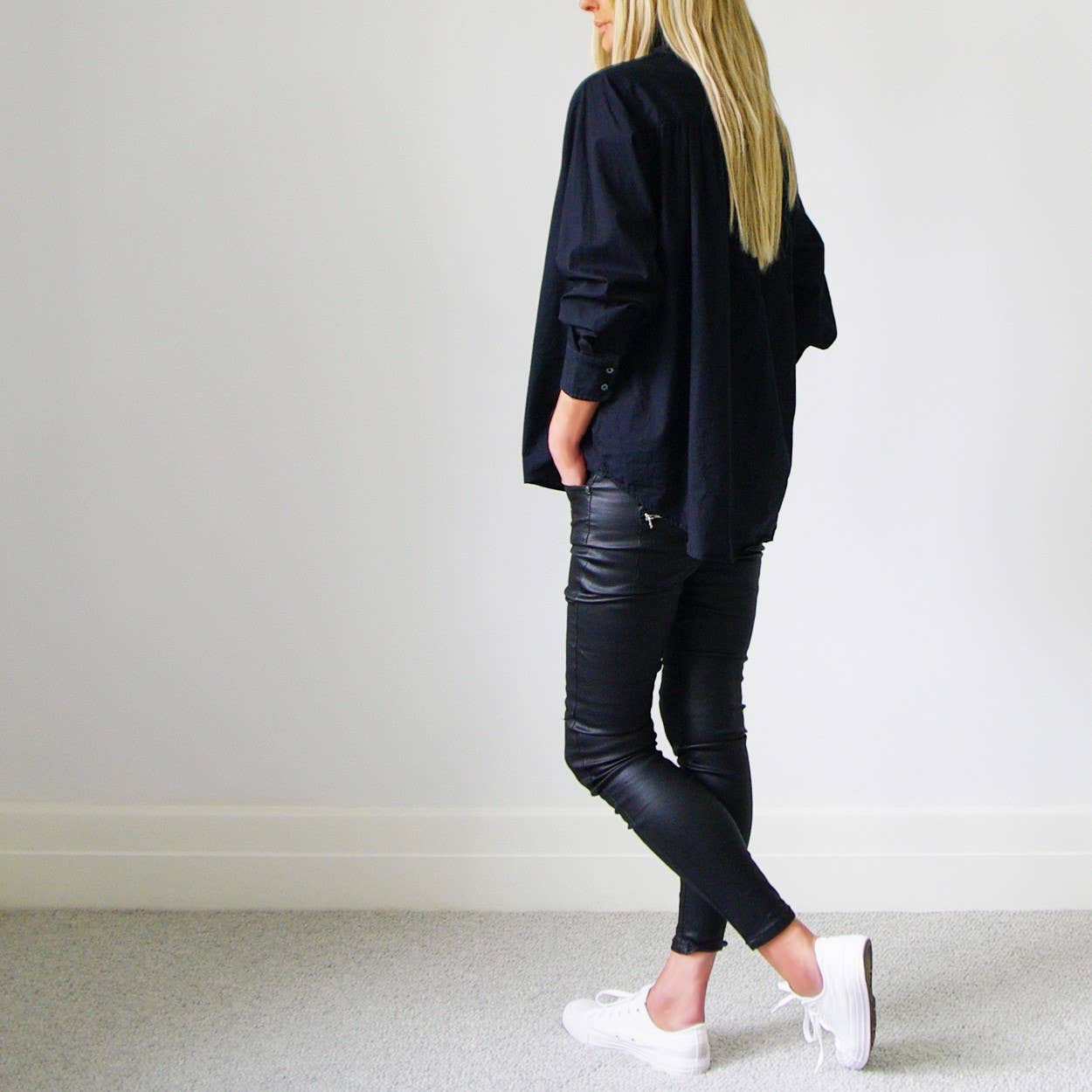 Who's Charlie - Vendita all'ingrosso Camicia button down - Donna - Camicia oversize in cotone Riley1