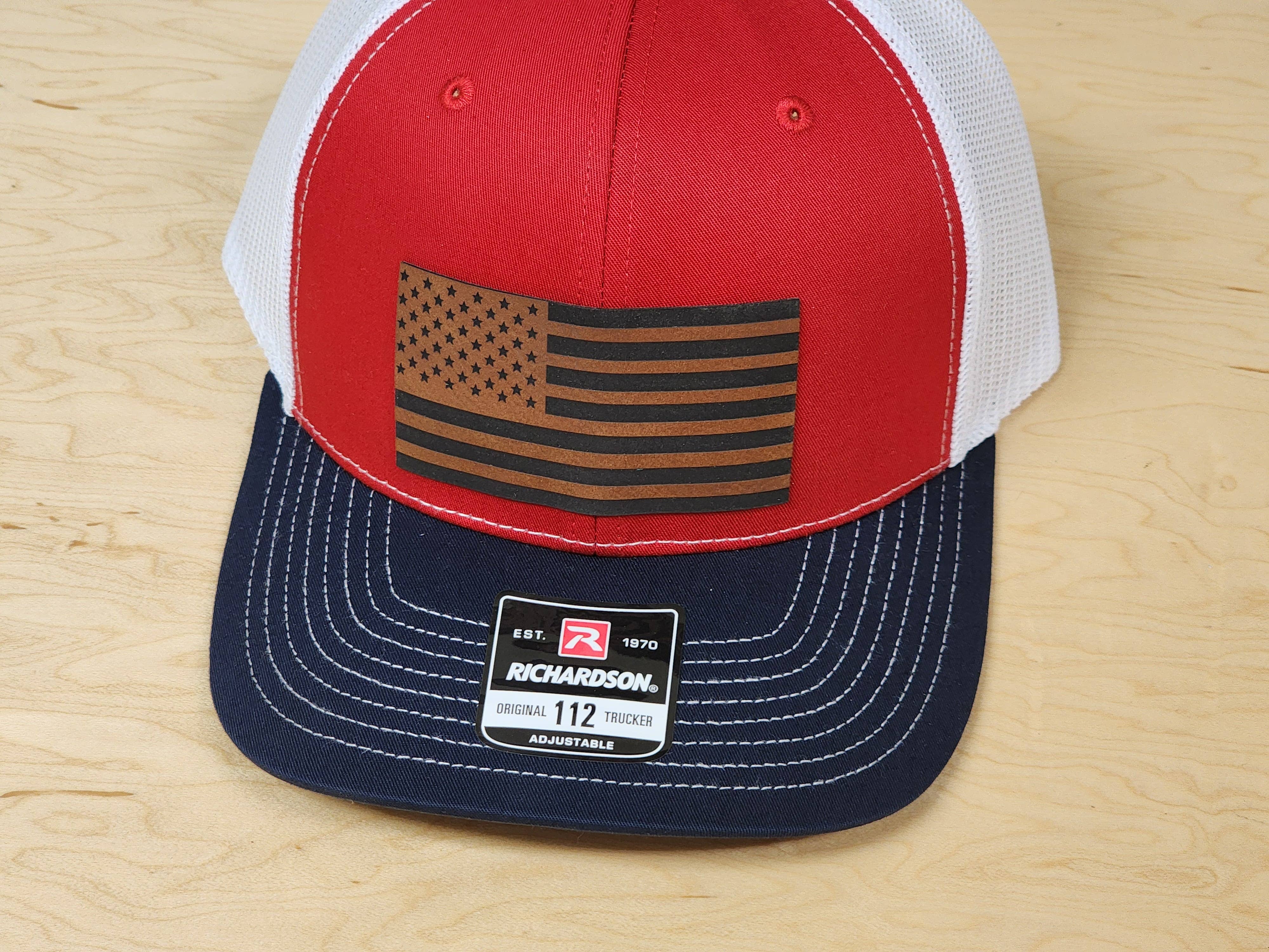 Knot Creatives - Vente Casquette de camionneur – unisexe - Casquette Trucker Richardson 112 - Écusson Drapeau Américain, Rouge, Blanc4