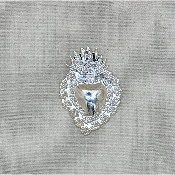 Silver Plate Heart, Peru for wholesale by Tesoros Trading Company