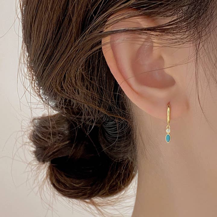 happyzzzsu - Wholesale Huggie Earrings - Sterling Silver Tiny Turquoise Hoop Earrings0