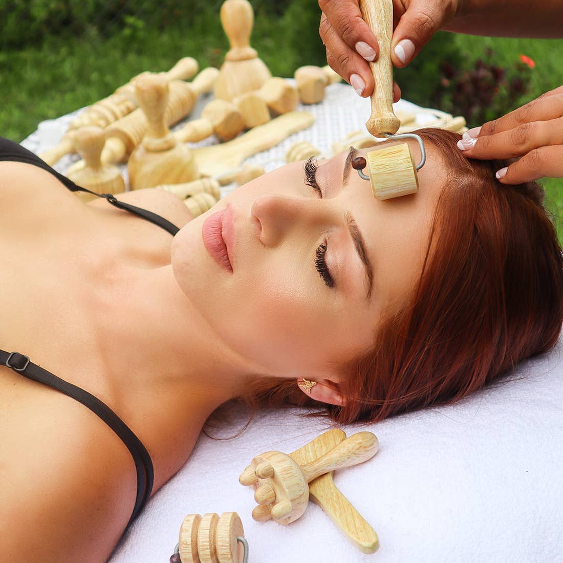 Beauty spa Virtual LLC - Wholesale Body Massager - Colombian Wooden Tools Massager with Shelf3