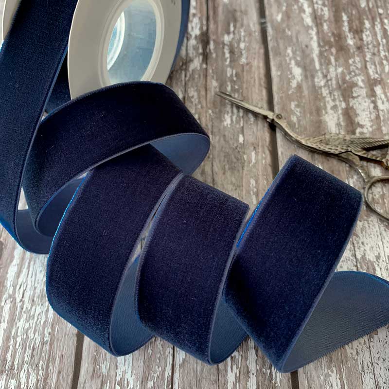 Imaginediy - Wholesale Ribbon - Gift Wrapping - Navy Blue Velvet Ribbon 25mm  - 3 Meter Roll2