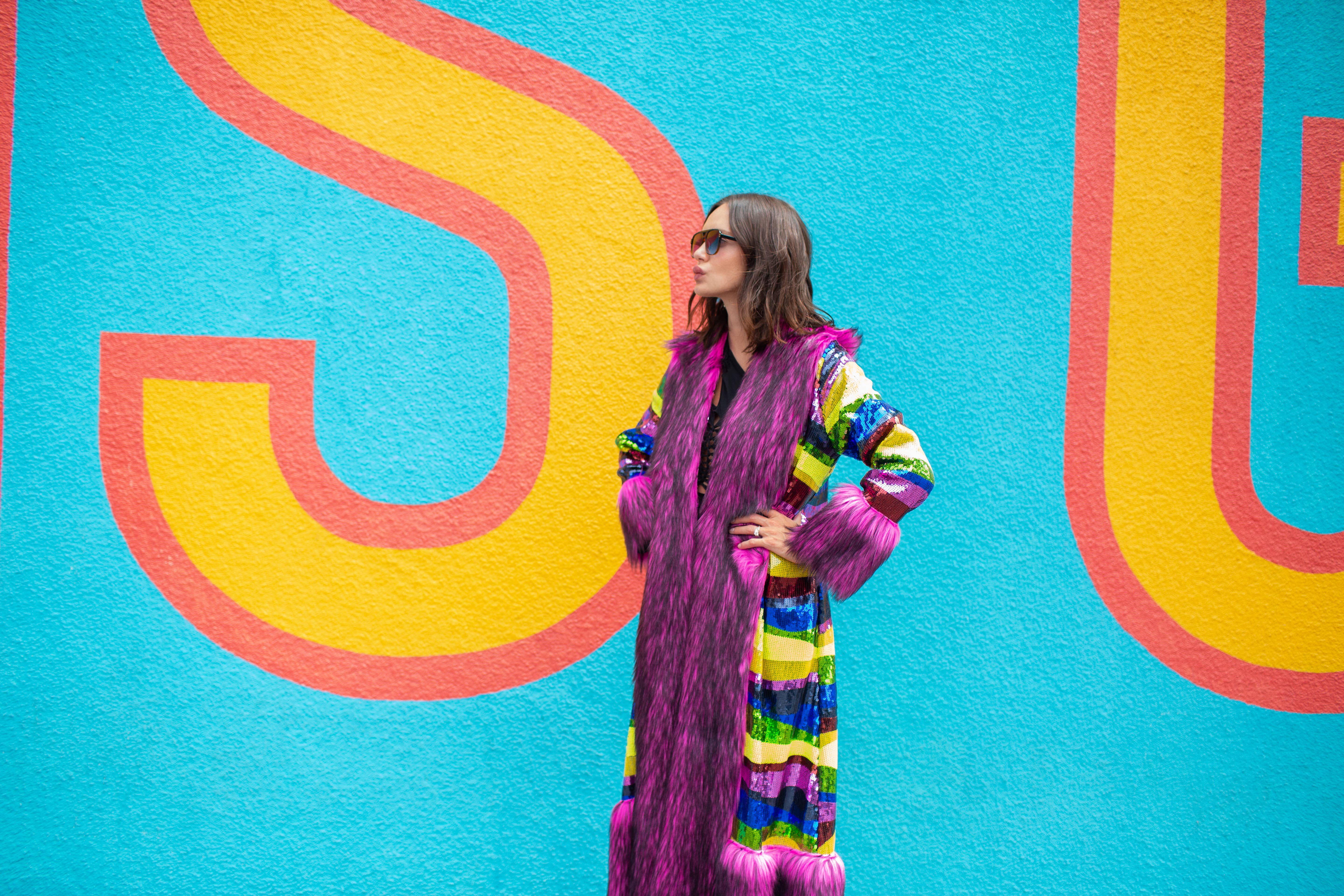 Jennafer Grace – Engroshandel Jakke - Dame – Penny Deluxe regnbuevej jakke i imiteret pels4